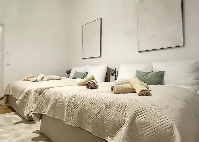 Close To Metro, 10 Minutes To Mariahilferstrasse