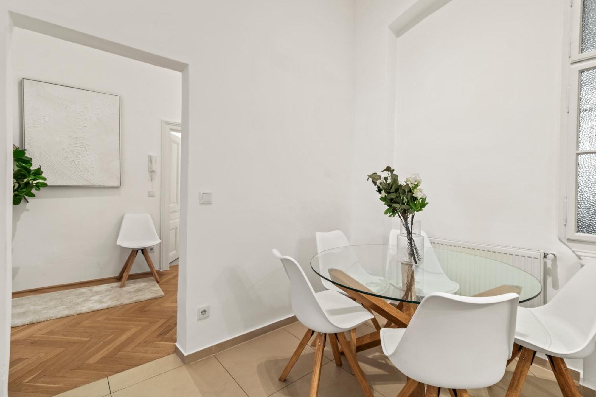 Close To Metro, 10 Minutes To Mariahilferstrasse Vienna